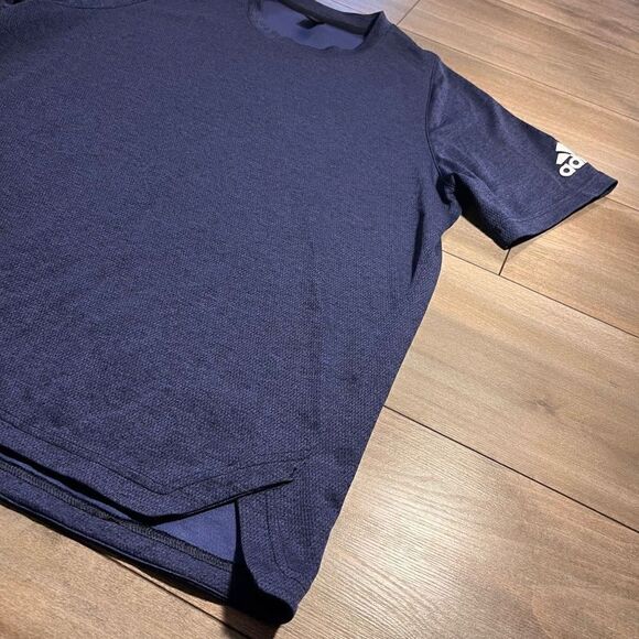 ‎Adidas Blue Athletic Workout Shirt Men Large  Bin D-17 - Picture 2 of 5